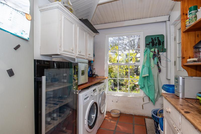 3 Bedroom Property for Sale in Lakeside Western Cape